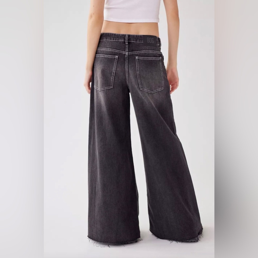 Urban Outfitters BDG Extreme Wide Leg Jeans - Picture 5 of 7
